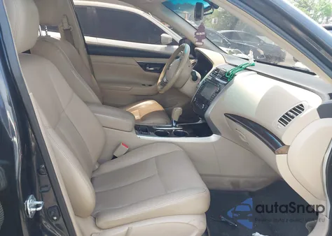 2013 Nissan Altima 2.5 Sl z USA, uszkodzony, nr VIN 1N4AL3AP9DC176001